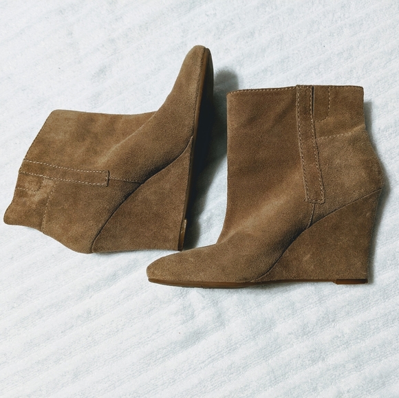 Nine West Shoes - 🧡NINE WEST TAN WEDGE BOOTS SIZE 7.5🧡